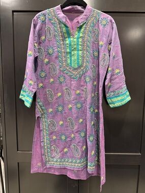 Purple Embroidered Kurta Tunic with Teal Accents